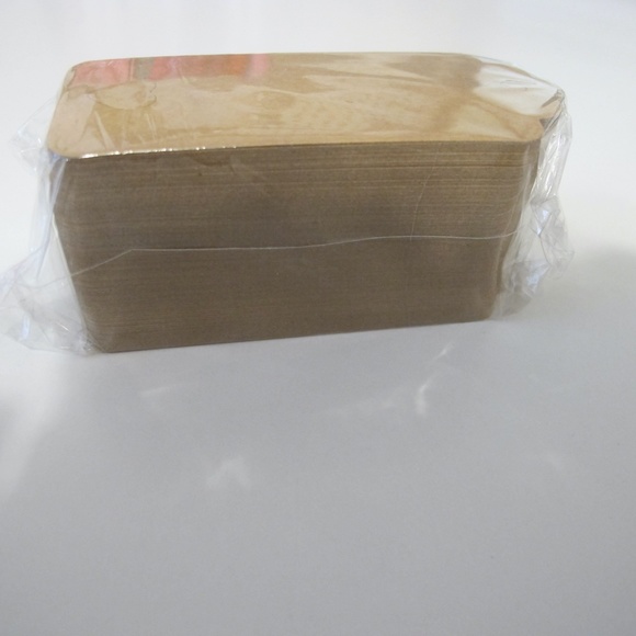 Gift Tags with Cut Out Heart - Picture 2 of 2